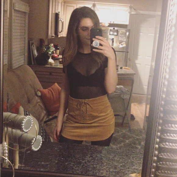 Meet your Posher, Robyn - Picture 5 of 6